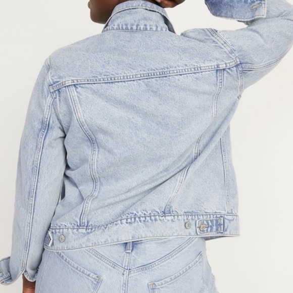 NWT Old Navy Jean Jacket - Light Wash - Picture 4 of 10